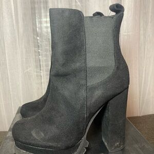 Liliana boots